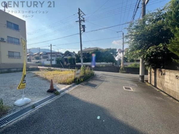 宝塚市野上４丁目の土地