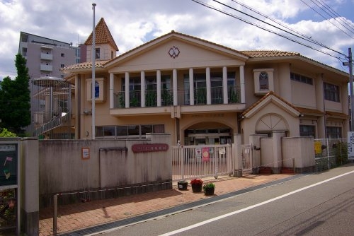 阪急仁川マンション(宝塚市立仁川幼稚園)