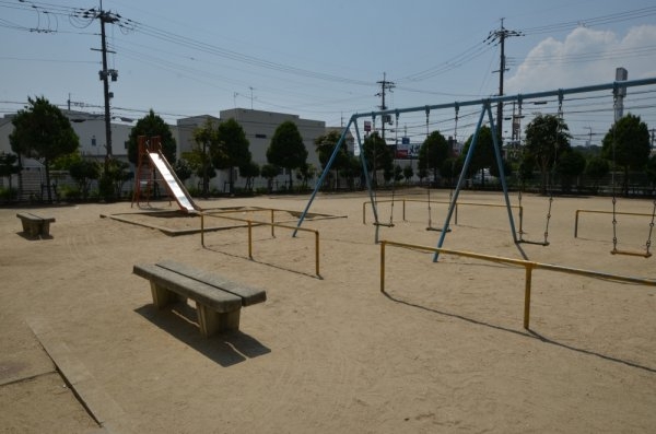 川西市加茂1丁目の土地(下加茂公園)