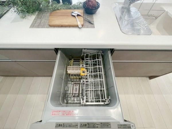 豊中市小曽根2丁目新築一戸建て