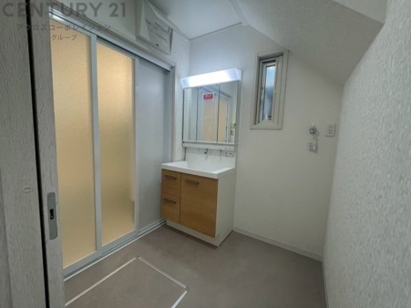 豊中市春日町３丁目新築一戸建て