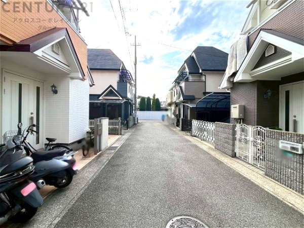 伊丹市寺本東町1丁目中古テラスハウス