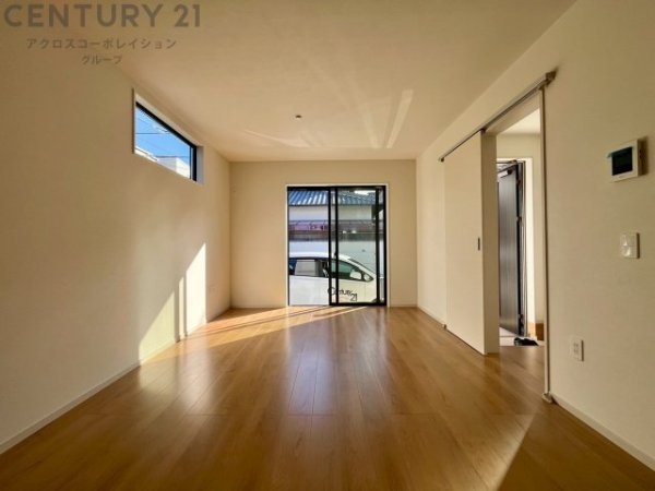 豊中市服部寿町1丁目新築一戸建て