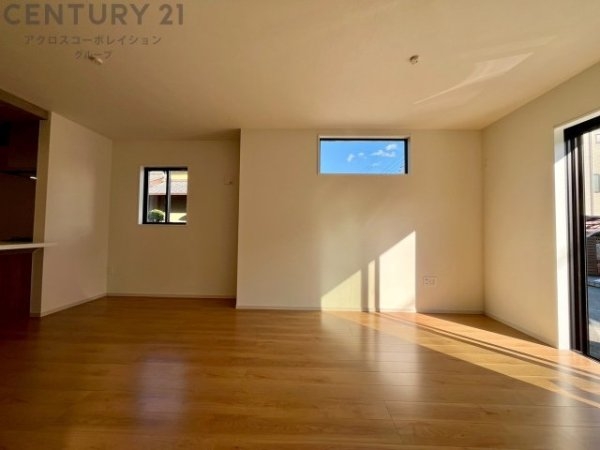 豊中市服部寿町1丁目新築一戸建て