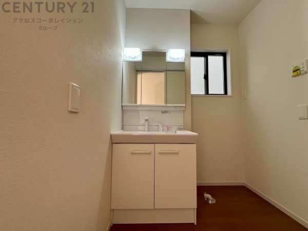 豊中市服部寿町1丁目新築一戸建て