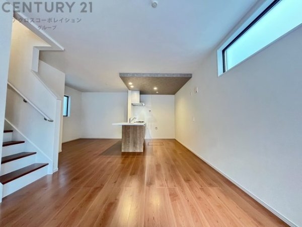 豊中市服部寿町1丁目新築一戸建て