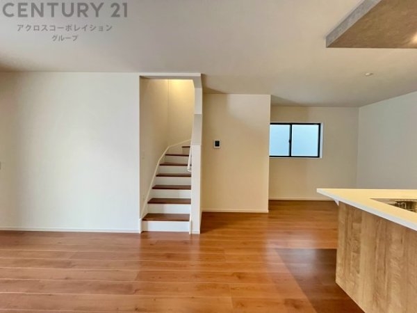 豊中市服部寿町1丁目新築一戸建て