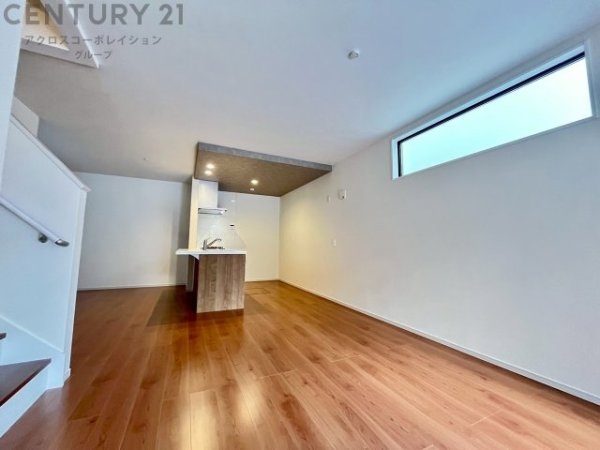 豊中市服部寿町1丁目新築一戸建て