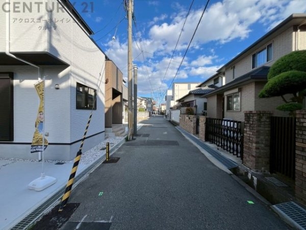 豊中市服部寿町1丁目新築一戸建て