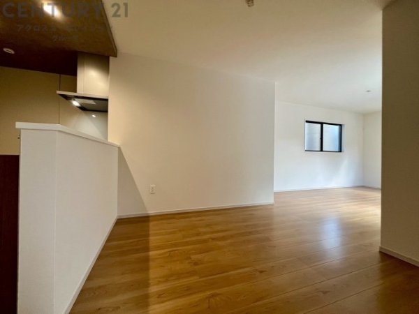 豊中市服部寿町1丁目新築一戸建て