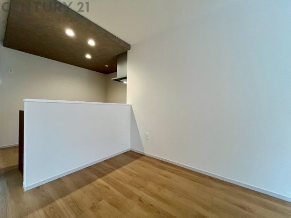 豊中市服部寿町1丁目新築一戸建て