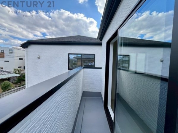 豊中市服部寿町1丁目新築一戸建て