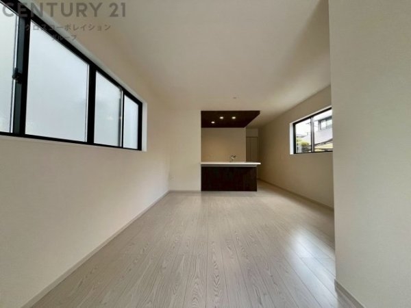 豊中市服部寿町1丁目新築一戸建て