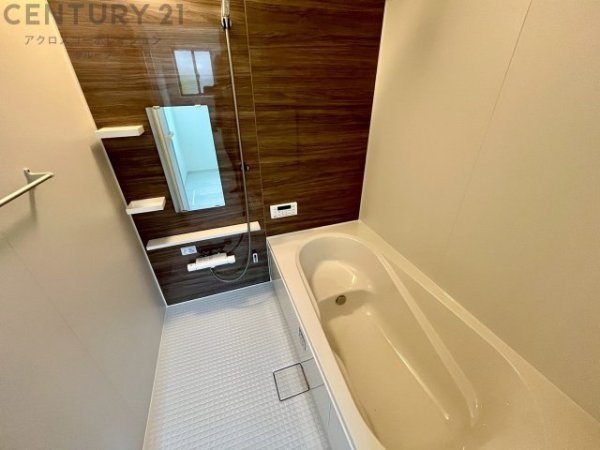 豊中市服部寿町1丁目新築一戸建て