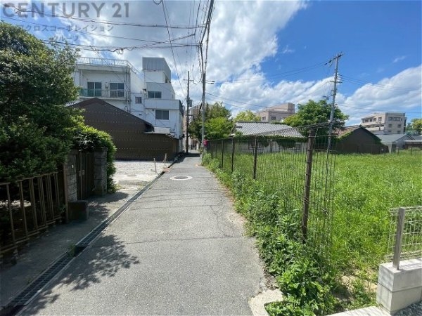 テラシエ豊中市中桜塚１期　全１棟