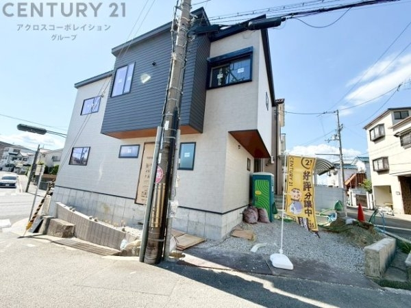 伊丹市寺本3丁目新築一戸建て