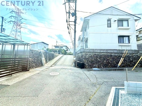 宝塚市南ひばりガ丘1丁目新築一戸建て
