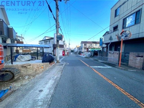 川西市霞ヶ丘１丁目売り土地