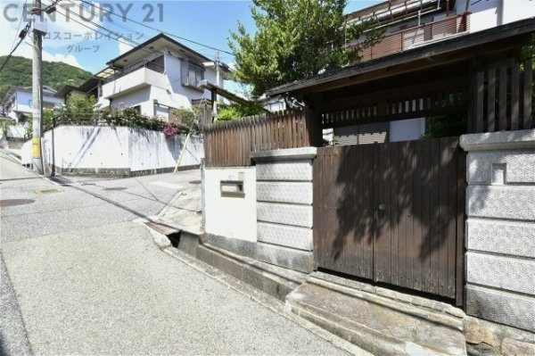 宝塚市長寿ガ丘売り土地
