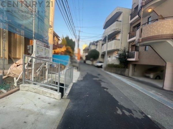 豊中市若竹町1丁目新築一戸建て