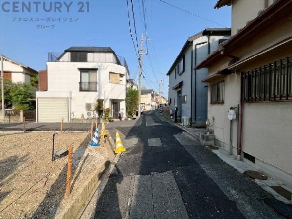 伊丹市松ケ丘４丁目の土地