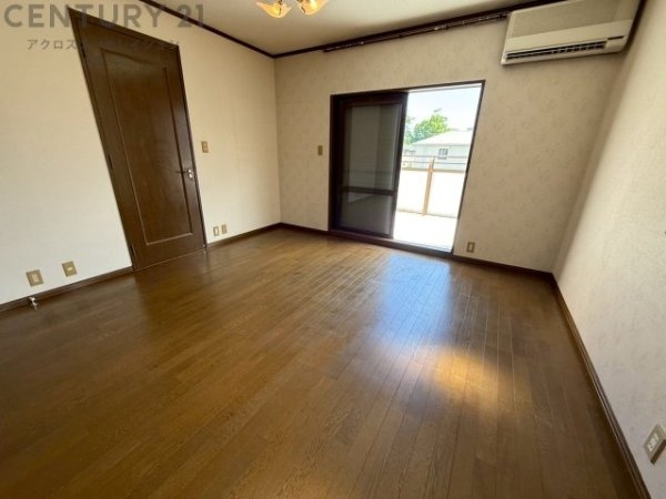 川西市久代３丁目の中古一戸建て