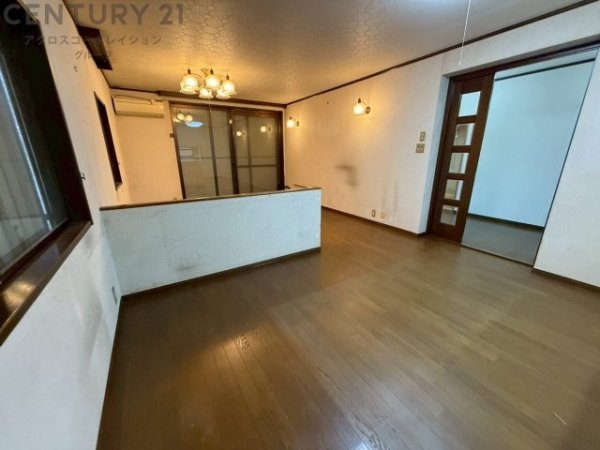 川西市久代３丁目の中古一戸建て