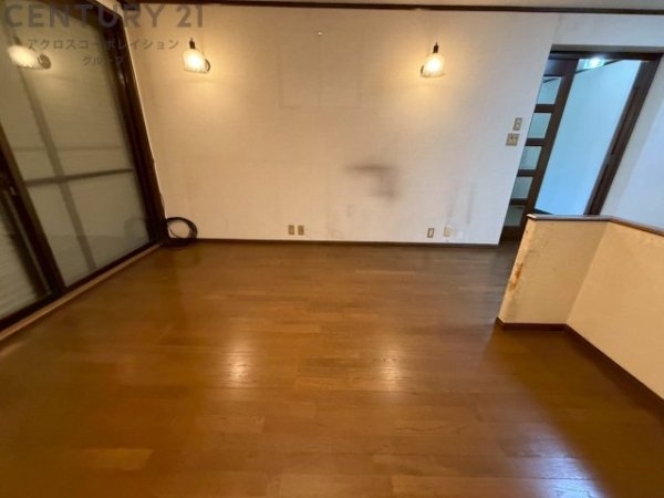 川西市久代３丁目の中古一戸建て