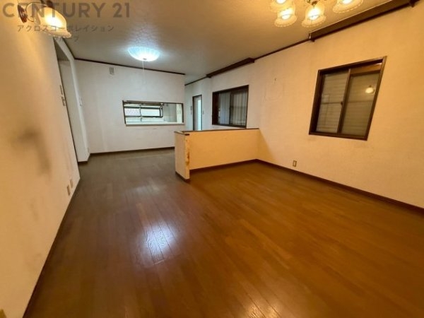 川西市久代３丁目の中古一戸建て