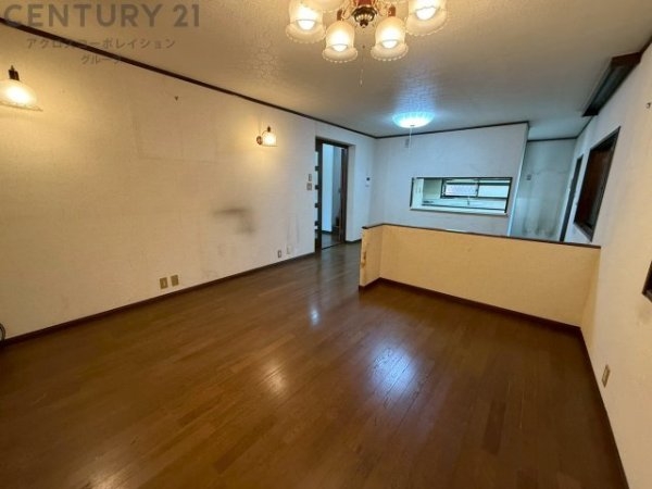 川西市久代３丁目の中古一戸建て