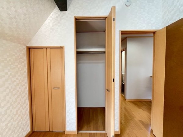 伊丹市東野４丁目の中古一戸建て