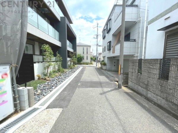 豊中市千里園3丁目新築一戸建て