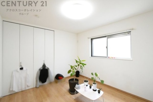 伊丹市鴻池６丁目の中古一戸建て