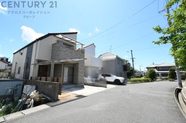 伊丹市鴻池６丁目の中古一戸建て