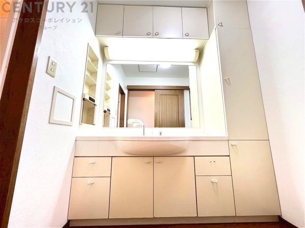 伊丹市梅ノ木６丁目の中古一戸建て