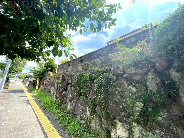 川西市清和台西１丁目の土地