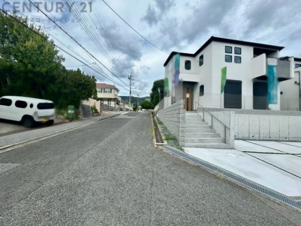 グラファーレ宝塚市中山五月台　全3区画