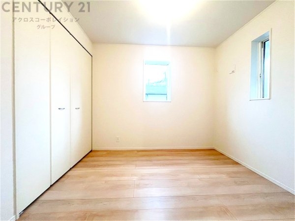 クレイドルガーデン池田市井口堂第2 全7区画(子供部屋)