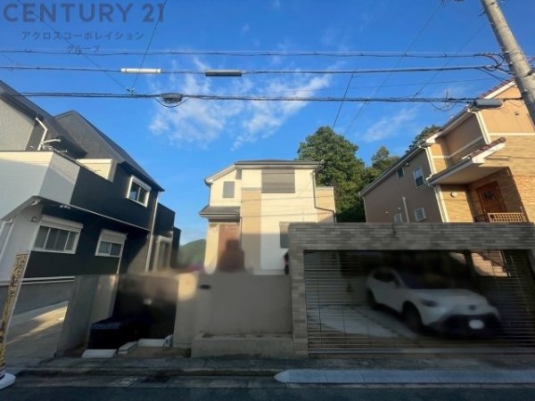 【収益物件】川西市丸山台2丁目中古戸建