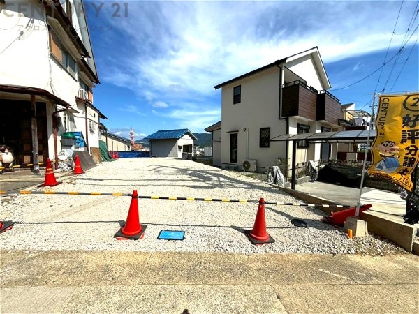 川西市霞ヶ丘1丁目売り土地