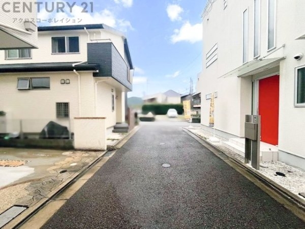 伊丹市御願塚５丁目の中古一戸建て