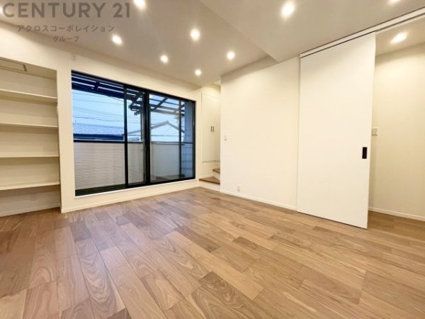 川西市美園町の中古一戸建て