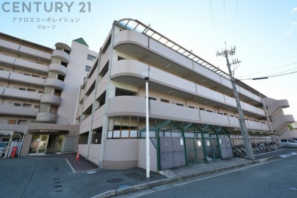 ユニライフ川西多田