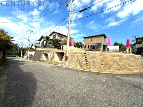 川西市萩原台西２丁目の土地