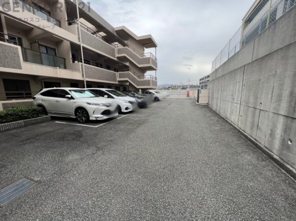 ステイツ雲雀丘花屋敷
