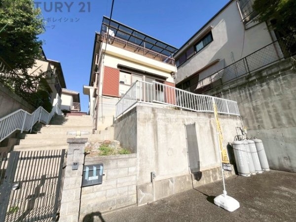 川西市錦松台中古戸建