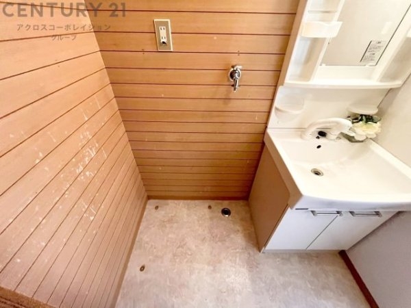 川西市錦松台の中古一戸建て