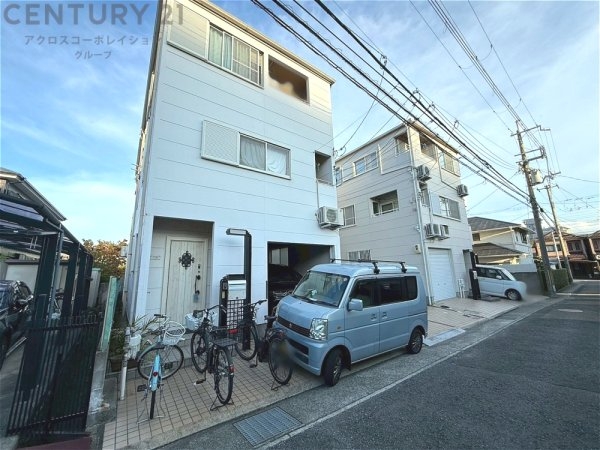 伊丹市昆陽5丁目中テラスハウス