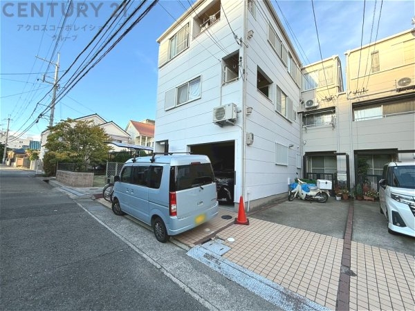 伊丹市昆陽5丁目中テラスハウス