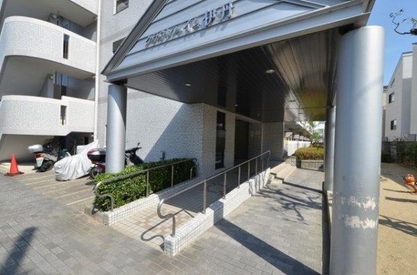 クラウンハイム伊丹